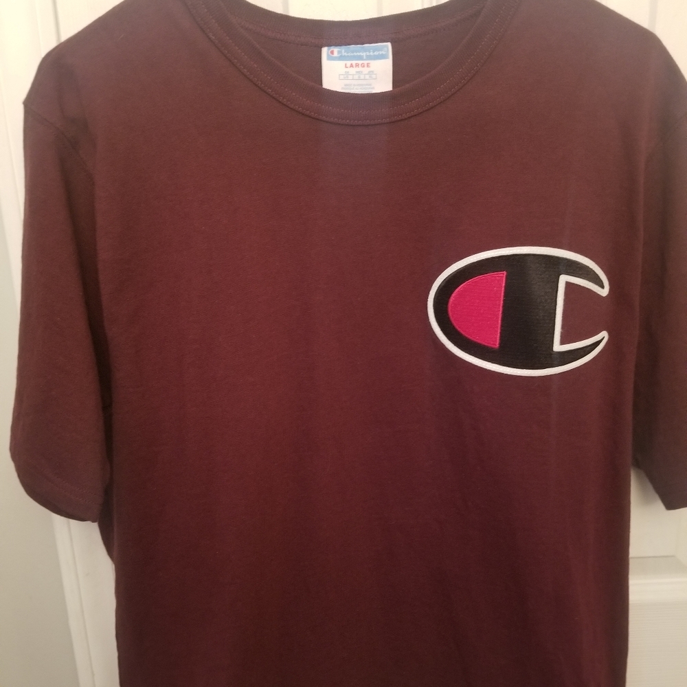 Champion T-shirt